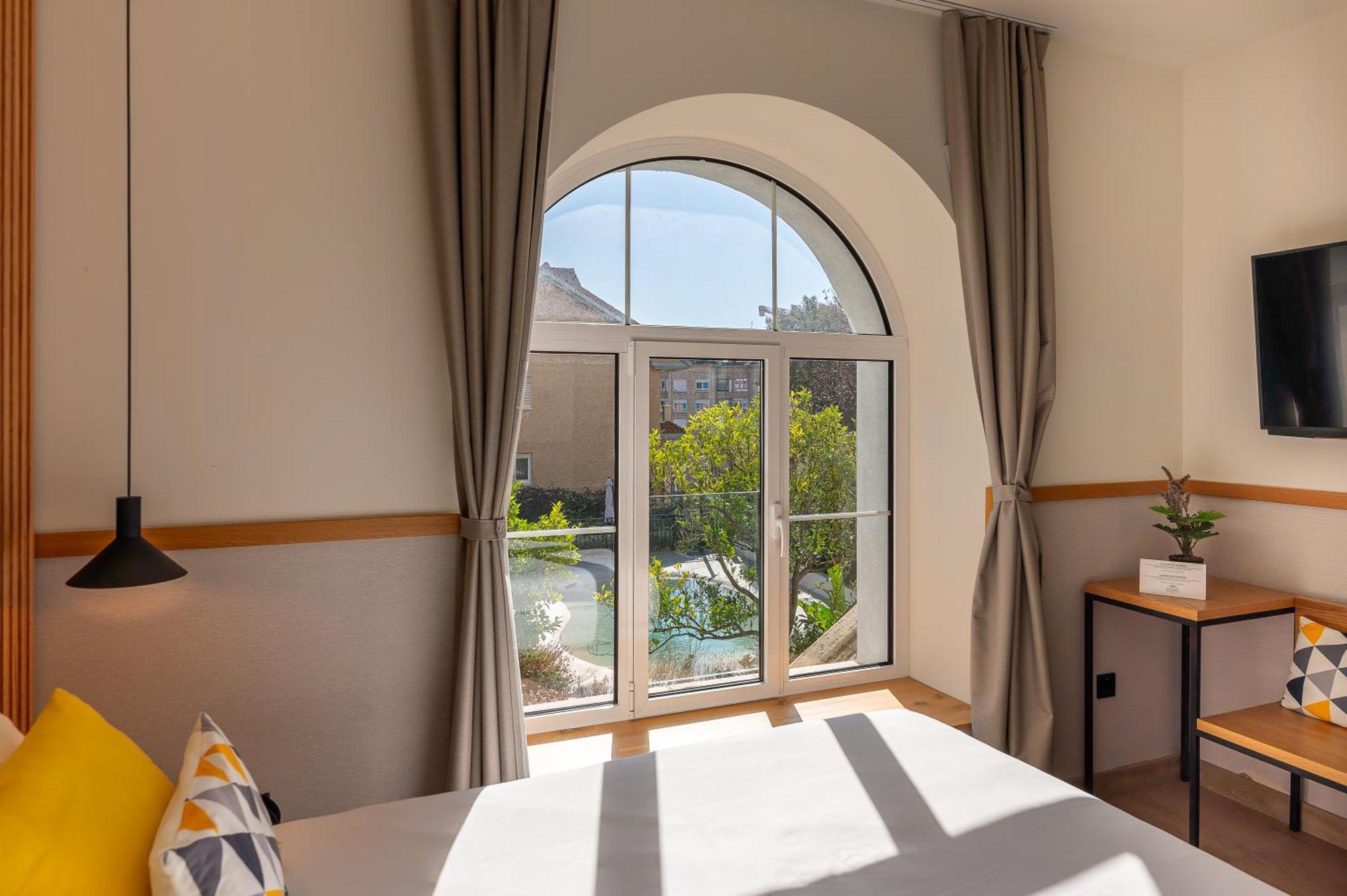 Sercotel El Balcon De La Bahia Suites Santander Rum bild